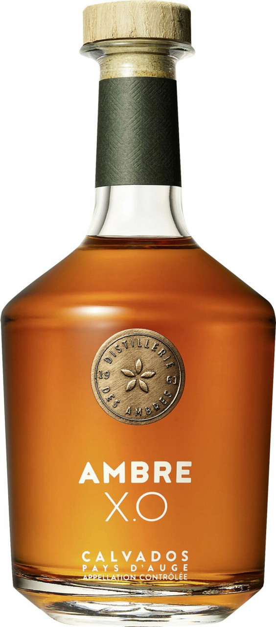 Distillerie des Ambres Calvados du Pays d'Auge Ambre X.O AC
